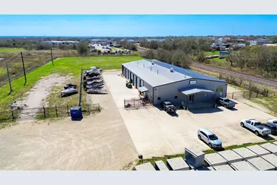 180 E Chapman Drive, Sanger, TX 76266 - Photo 22