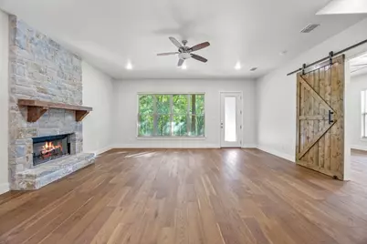 516 Lydia Lane, Granbury, TX 76049 - Photo 10