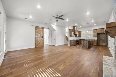 516 Lydia Lane, Granbury, TX 76049 - Photo 8