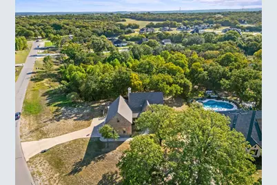 516 Lydia Lane, Granbury, TX 76049 - Photo 22