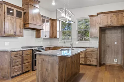 516 Lydia Lane, Granbury, TX 76049 - Photo 6