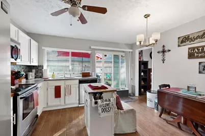 3904 Villa Downs Drive, Plano, TX 75023 - Photo 16