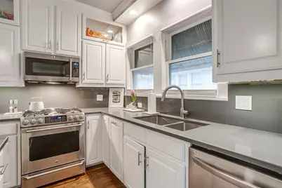 3908 Clarke Avenue, Fort Worth, TX 76107 - Photo 18