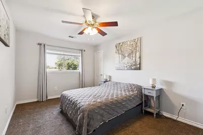 208 Oxford Drive, Roanoke, TX 76262 - Photo 20