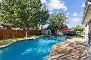 208 Oxford Dr, Roanoke, TX 76262 - Photo 28