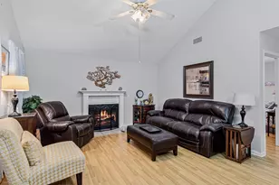 746 Wildwood Trail, Holly Lake Ranch, TX 75765 - Photo 4