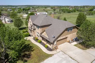 6017 White Settlement Rd, Weatherford, TX 76087 - Photo 4