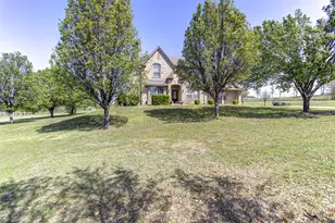 6017 White Settlement Rd, Weatherford, TX 76087 - Photo 1