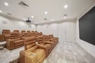 2900 McKinnon St, Dallas, TX 75201 - Photo 16