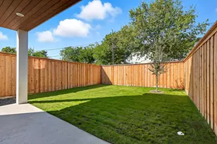 4525 Hopkins Ave, Dallas, TX 75209 - Photo 24