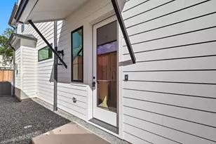 4525 Hopkins Ave, Dallas, TX 75209 - Photo 4