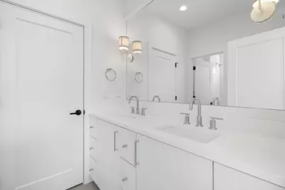 4525 Hopkins Avenue, Dallas, TX 75209 - Photo 20