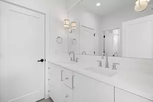 4525 Hopkins Ave, Dallas, TX 75209 - Photo 20