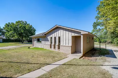 1060 S Burleson Boulevard, Burleson, TX 76028 - Photo 8