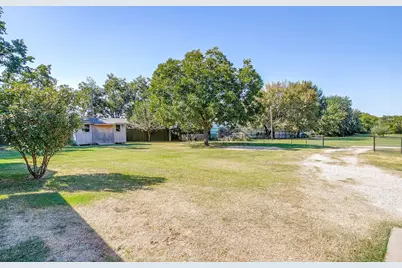 1060 S Burleson Boulevard, Burleson, TX 76028 - Photo 36