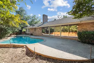 5813 Biscayne Ct, Haltom City, TX 76117 - Photo 6