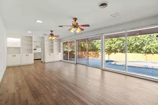 5813 Biscayne Ct, Haltom City, TX 76117 - Photo 8