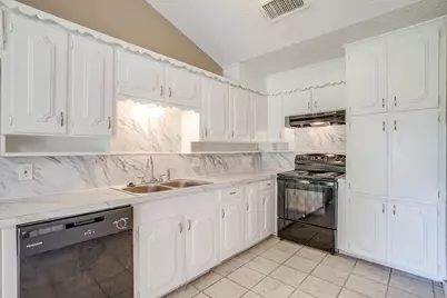 1060 S Burleson Boulevard, Burleson, TX 76028 - Photo 18