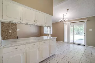 1060 S Burleson Boulevard, Burleson, TX 76028 - Photo 22