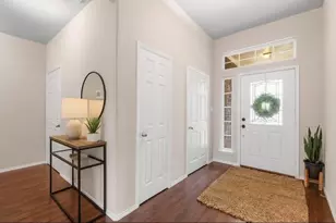 1002 Hidden Oaks Dr, Burleson, TX 76028 - Photo 4