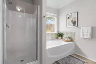 1002 Hidden Oaks Dr, Burleson, TX 76028 - Photo 24