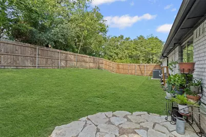 323 Heritage Trail, Granbury, TX 76048 - Photo 30