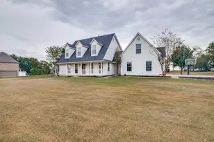 732 Equestrian Dr, Rockwall, TX 75032 - Photo 2