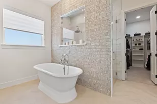 6305 Sage Crk Dr, Godley, TX 76044 - Photo 32