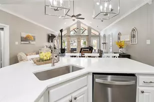 127 Rueda Encina St, Gun Barrel City, TX 75156 - Photo 8