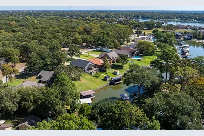 127 Rueda Encina Street, Gun Barrel City, TX 75156 - Photo 4