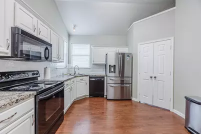 1009 Windsor Drive, Saginaw, TX 76179 - Photo 10