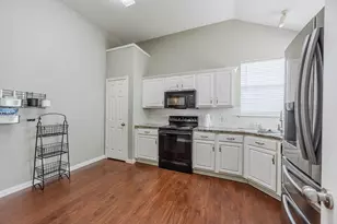 1009 Windsor Dr, Saginaw, TX 76179 - Photo 12