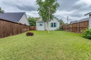 317 W Main St, Italy, TX 76651 - Photo 30