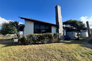 2201 Seville Ct, Arlington, TX 76013 - Photo 1