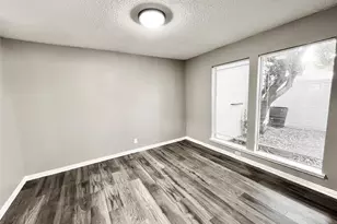 2201 Seville Ct, Dalworthington Gardens, TX 76013 - Photo 6