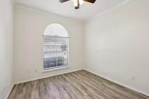 906 Creekview Dr, Waxahachie, TX 75165 - Photo 20