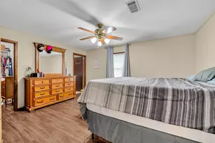 609 S Elm St, Weatherford, TX 76086 - Photo 12