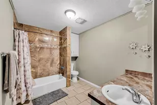 609 S Elm St, Weatherford, TX 76086 - Photo 14