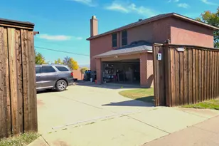 1003 Graystone Dr, Lancaster, TX 75134 - Photo 40