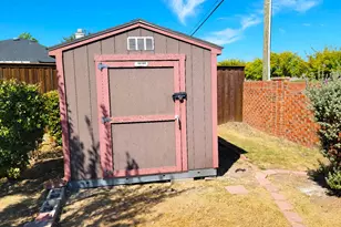 1003 Graystone Dr, Lancaster, TX 75134 - Photo 36