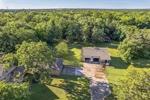 906 Co Rd 2770, Honey Grove, TX 75446 - Photo 2