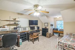 906 Co Rd 2770, Honey Grove, TX 75446 - Photo 18