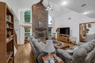 906 Co Rd 2770, Honey Grove, TX 75446 - Photo 8