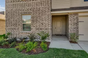5111 Eden Pt Dr, Denton, TX 76207 - Photo 4