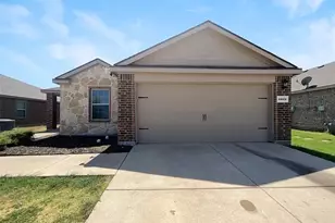 1809 Meadow Crest Dr, Princeton, TX 75407 - Photo 1