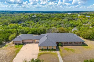 190 Walters Ln, Weatherford, TX 76087 - Photo 2