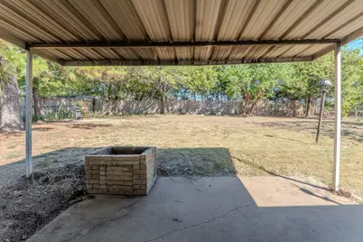 4609 Lois Street, Fort Worth, TX 76119 - Photo 14