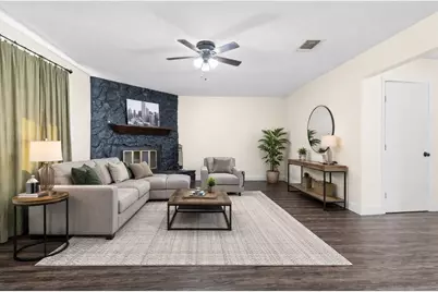 828 Russell Road, Everman, TX 76140 - Photo 2