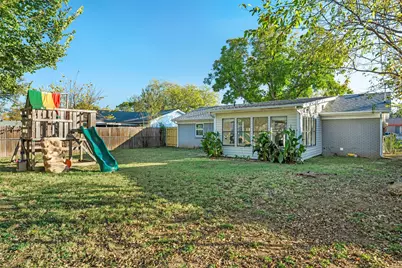 828 Russell Road, Everman, TX 76140 - Photo 20