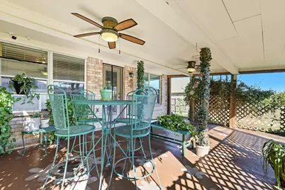 516 Oak Lake Street, Lake Dallas, TX 75065 - Photo 32